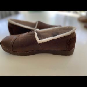 Bobs Faux lined shoes Winter Buzz 9.5 NWOB